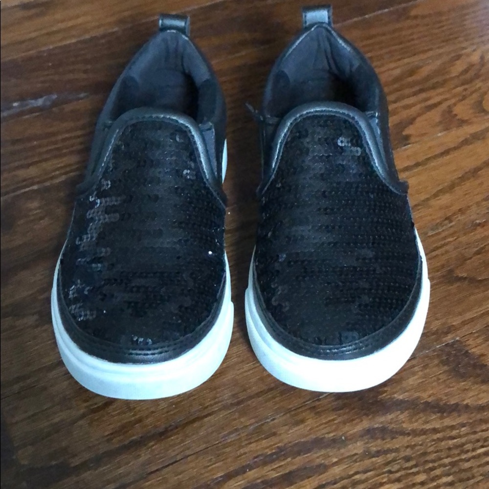 Ugg sequin sneaker. Girls size 10